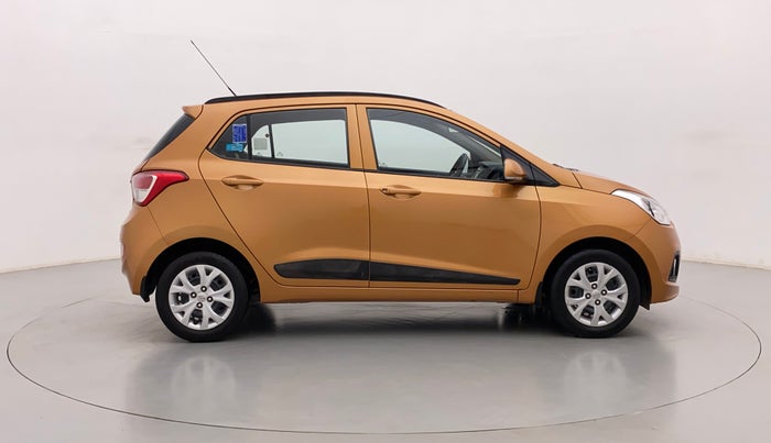 2016 Hyundai Grand i10 SPORTZ 1.2 KAPPA VTVT, Petrol, Manual, 52,252 km, Right Side View