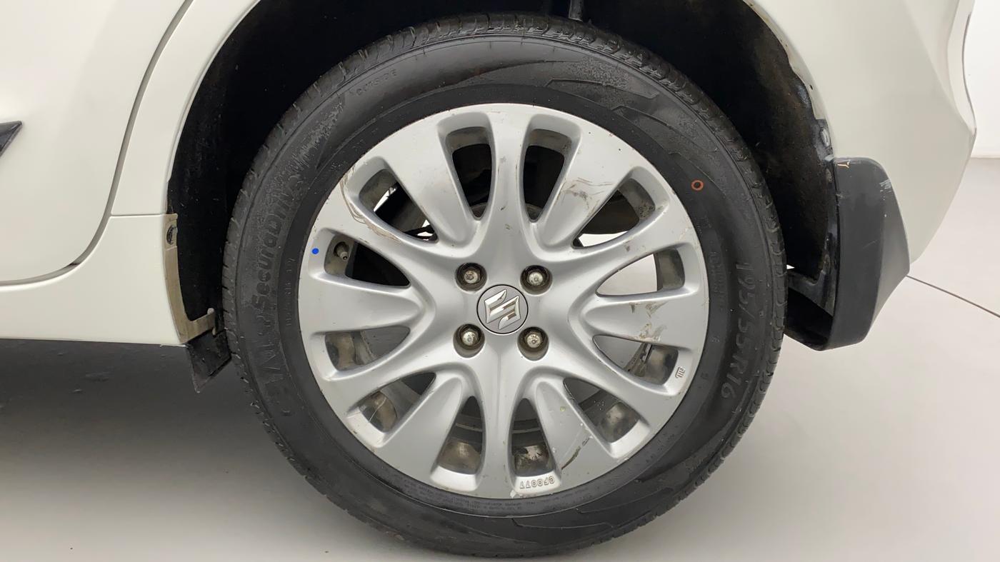 2016 Maruti Baleno ZETA CVT PETROL 1.2, Petrol, Automatic, 59,596 km, Left Rear Wheel