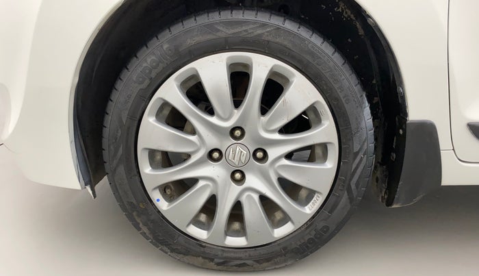 2016 Maruti Baleno ZETA CVT PETROL 1.2, Petrol, Automatic, 59,596 km, Left Front Wheel