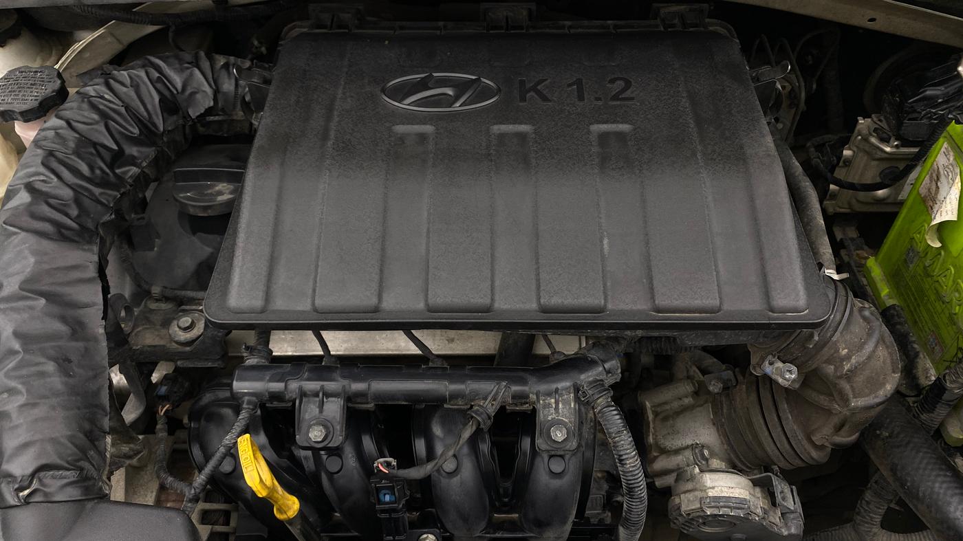 2020 Hyundai GRAND I10 NIOS SPORTZ AMT 1.2 KAPPA VTVT, Petrol, Automatic, 1,09,376 km, Engine View