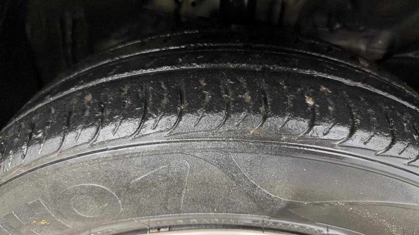 2019 KIA SELTOS HTK 1.5 PETROL, Petrol, Manual, 30,329 km, Right Front Tyre Tread