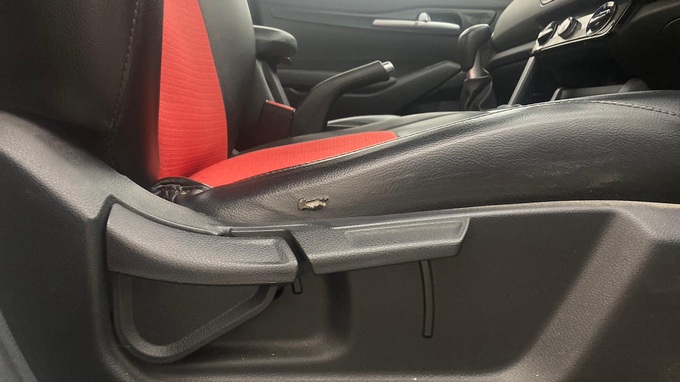 2020 KIA SELTOS HTX 1.5 PETROL, Petrol, Manual, 93,605 km, Driver Side Adjustment Panel