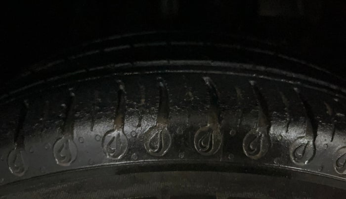 2021 Tata Tiago XT (O) PETROL, Petrol, Manual, 22,491 km, Right Front Tyre Tread