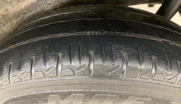 2012 Maruti Wagon R 1.0 VXI, Petrol, Manual, 99,902 km, Left Rear Tyre Tread