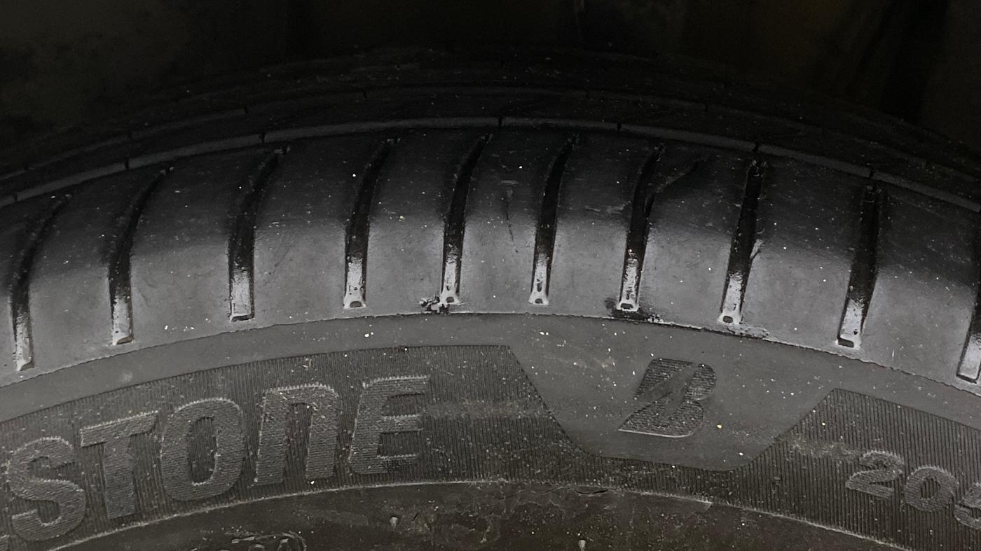 2021 Volkswagen TAIGUN GT PLUS 1.5 TSI DSG, Petrol, Automatic, 73,150 km, Left Front Tyre Tread