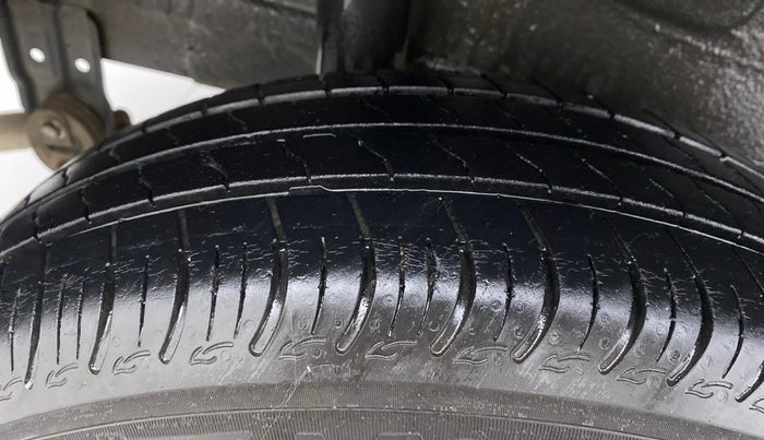 2020 Maruti S PRESSO VXI+, Petrol, Manual, 17,056 km, Right Rear Tyre Tread