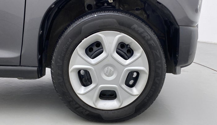 2020 Maruti S PRESSO VXI+, Petrol, Manual, 17,056 km, Right Front Wheel