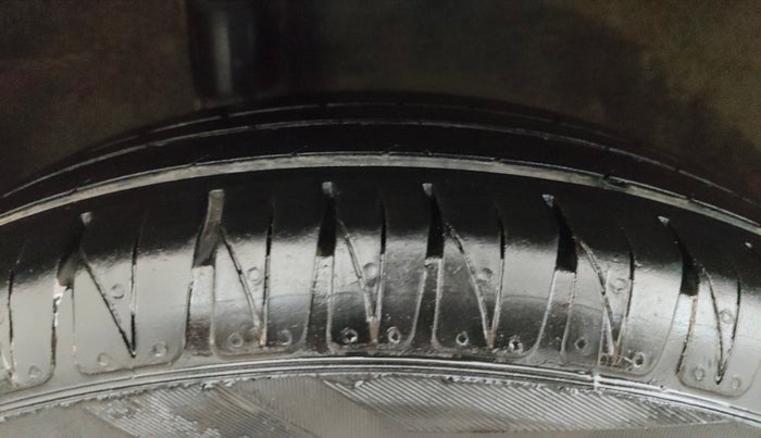 2019 Honda Amaze 1.2L I-VTEC V, CNG, Manual, 56,524 km, Right Rear Tyre Tread