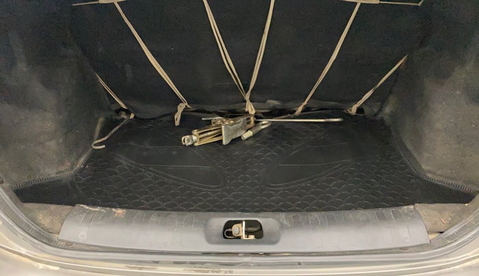 2017 Maruti Swift Dzire VDI, Diesel, Manual, 1,00,280 km, Boot Inside