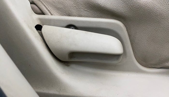 2017 Maruti Swift Dzire VDI, Diesel, Manual, 1,00,280 km, Driver Side Adjustment Panel