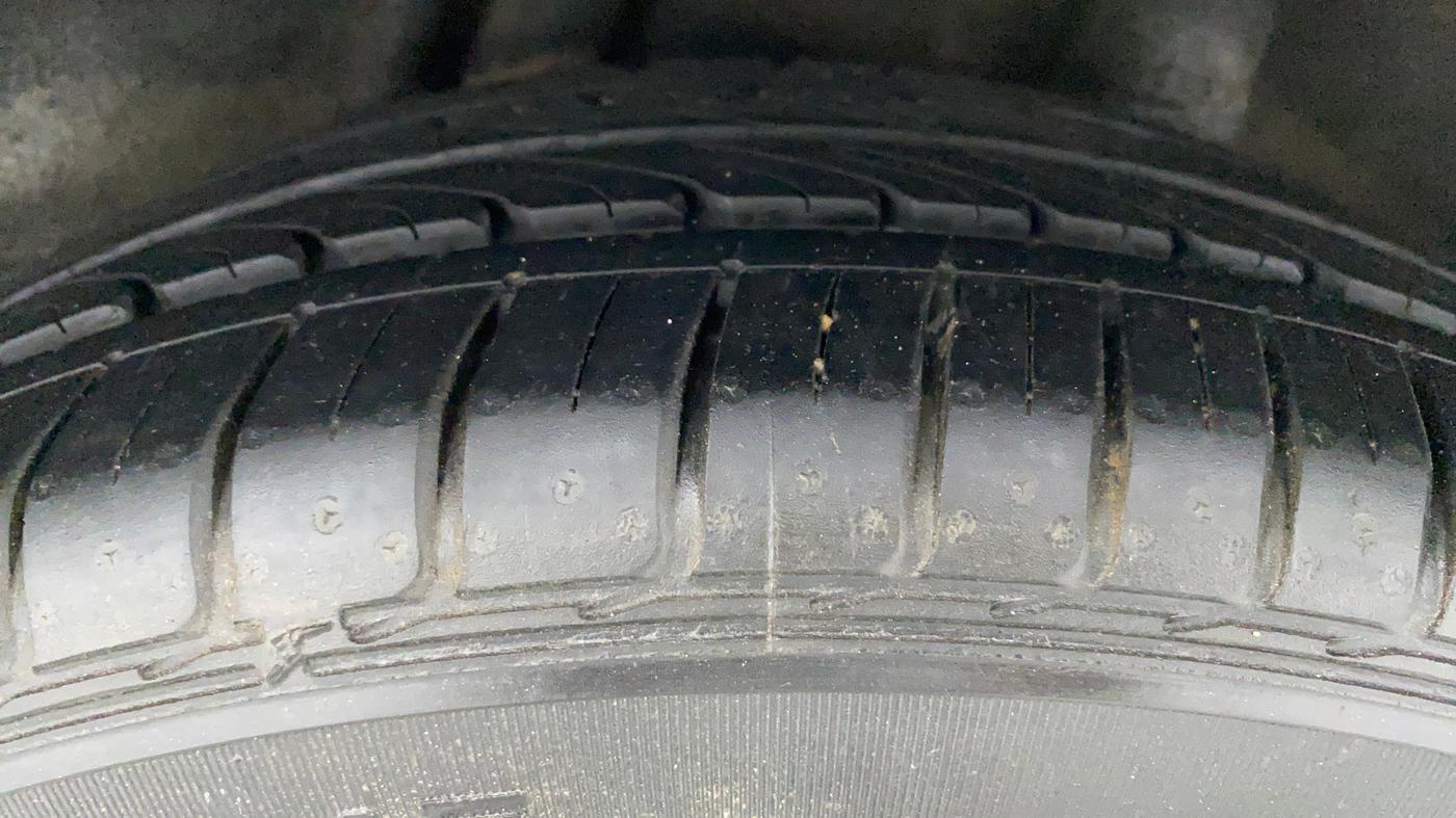 2009 Honda City V AT, Petrol, Automatic, 46,805 km, Left Rear Tyre Tread