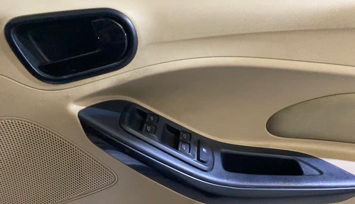 2019 Ford Figo Aspire TITANIUM 1.2 PETROL, Petrol, Manual, 1,17,499 km, Driver Side Door Panels Control