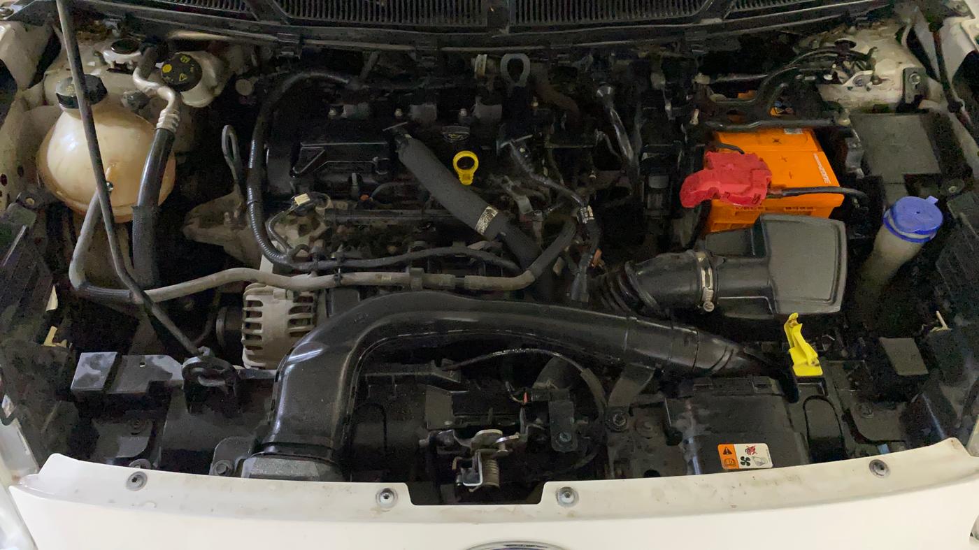 2019 Ford Figo Aspire TITANIUM 1.2 PETROL, Petrol, Manual, 1,17,499 km, Engine View
