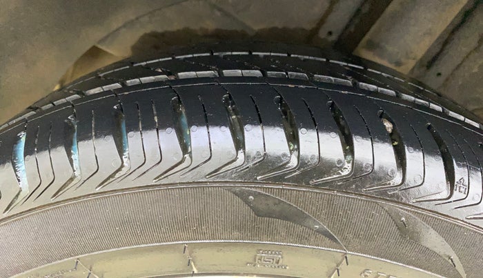 2016 Hyundai Elite i20 ASTA 1.2, Petrol, Manual, 54,734 km, Right Rear Tyre Tread