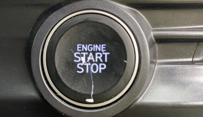 2024 Hyundai NEW I20 ASTA 1.2 MT, Petrol, Manual, 30,000 km, Keyless Start/ Stop Button