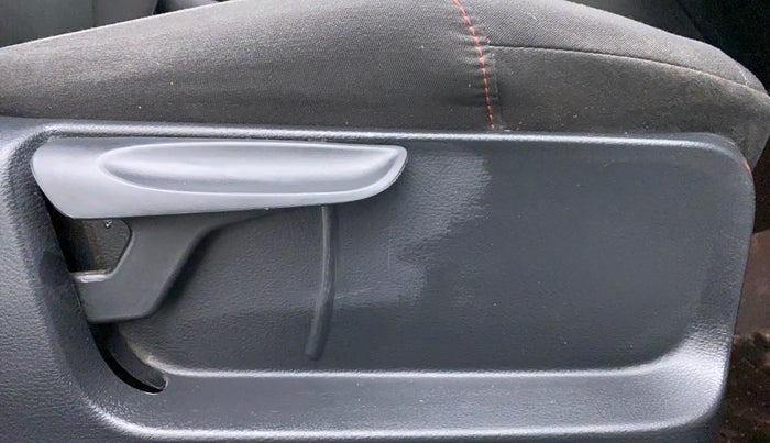 2021 Volkswagen Polo HIGHLINE PLUS 1.0 TSI AT, Petrol, Automatic, 22,332 km, Driver Side Adjustment Panel