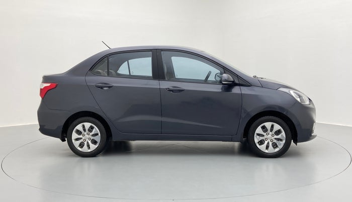 2017 Hyundai Xcent S 1.2, Petrol, Manual, 39,080 km, Right Side