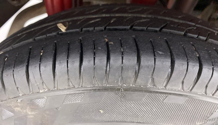 2015 Maruti Alto 800 LXI, Petrol, Manual, 48,287 km, Right Rear Tyre Tread