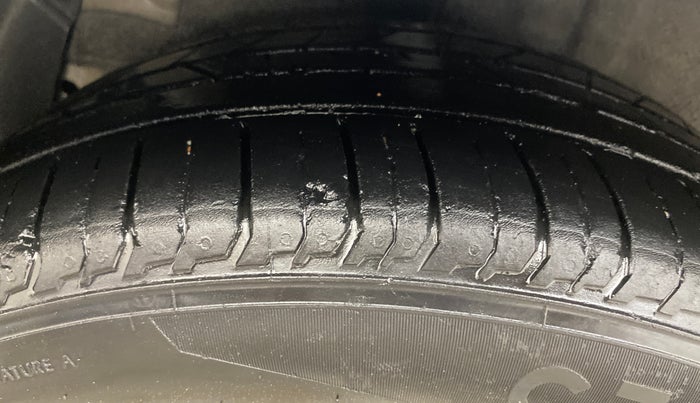 2021 Hyundai NEW I20 ASTA (O) 1.5 CRDI MT, Diesel, Manual, 84,368 km, Right Rear Tyre Tread