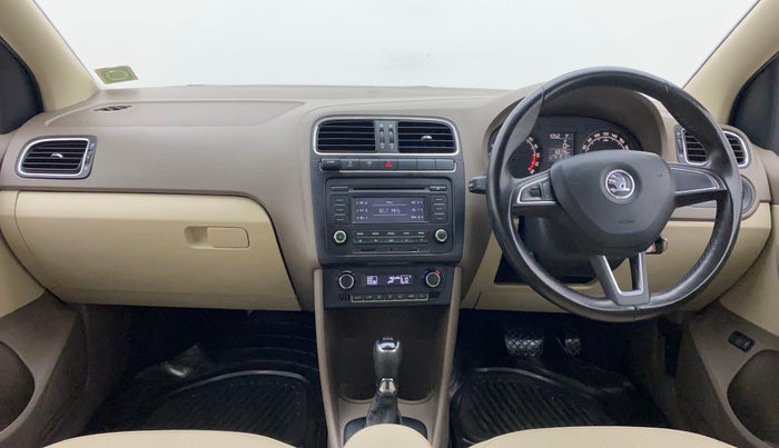 2016 Skoda Rapid 1.5 TDI CR STYLE PLUS AT, Diesel, Automatic, 63,246 km, Dashboard