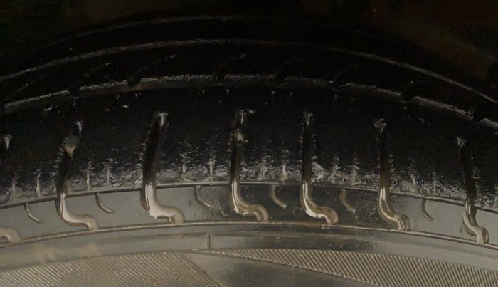 2014 Maruti Celerio VXI AMT, Petrol, Automatic, 98,502 km, Right Rear Tyre Tread