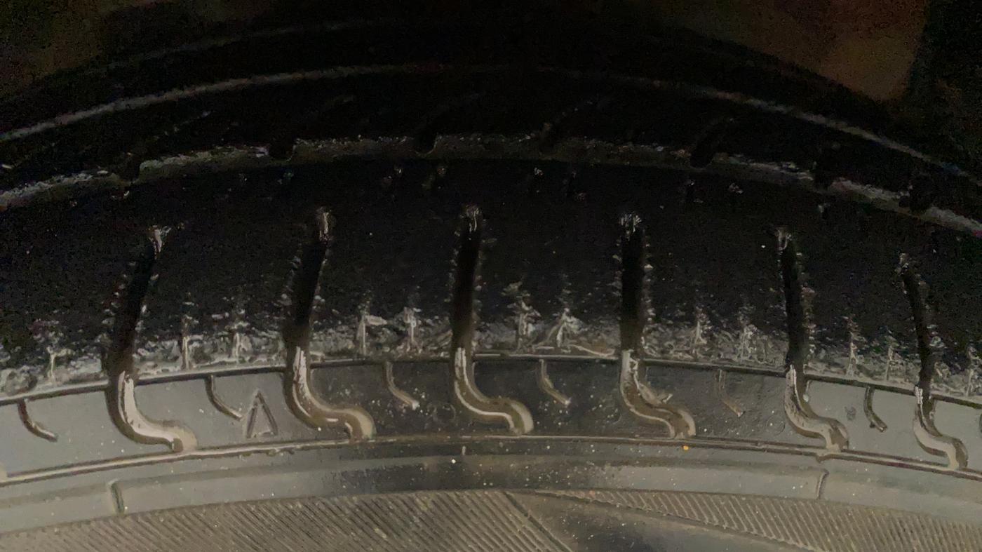 2014 Maruti Celerio VXI AMT, Petrol, Automatic, 98,502 km, Left Rear Tyre Tread
