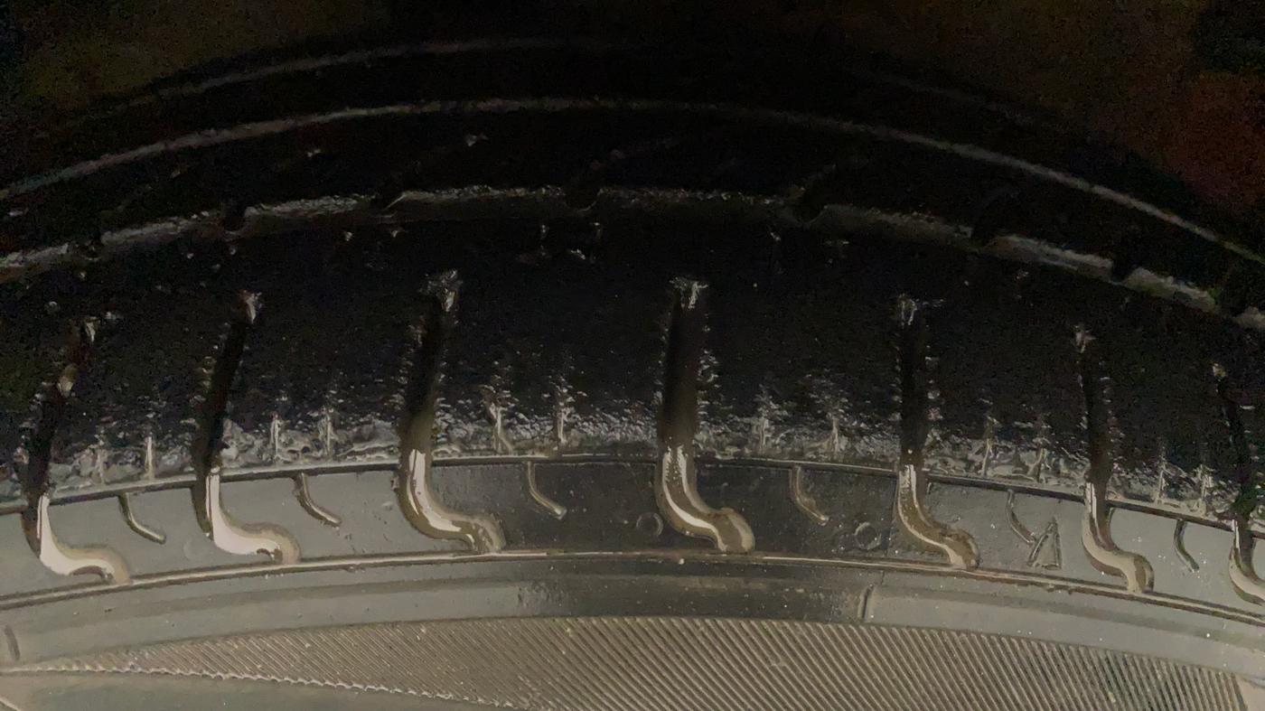2014 Maruti Celerio VXI AMT, Petrol, Automatic, 98,502 km, Left Front Tyre Tread