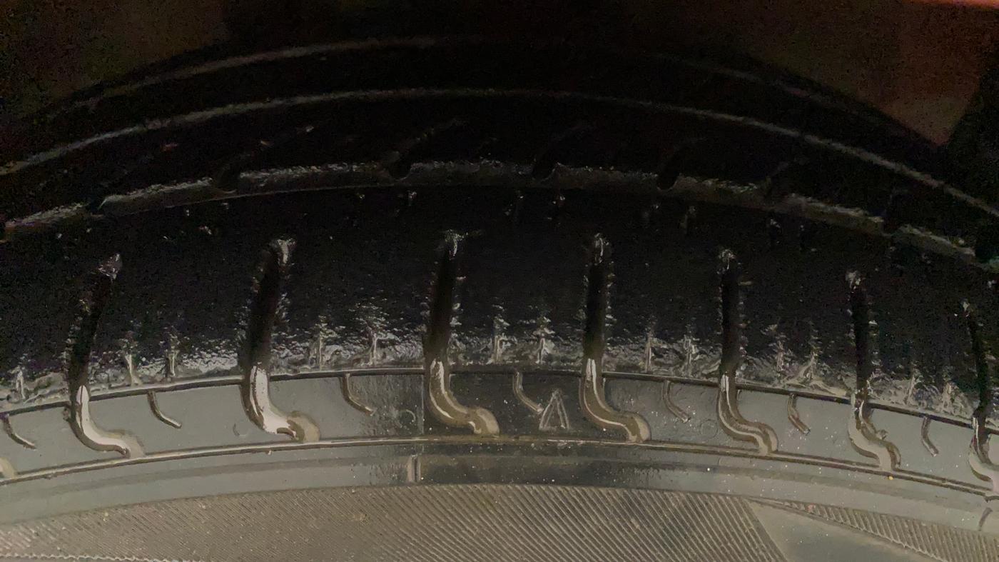 2014 Maruti Celerio VXI AMT, Petrol, Automatic, 98,502 km, Right Front Tyre Tread