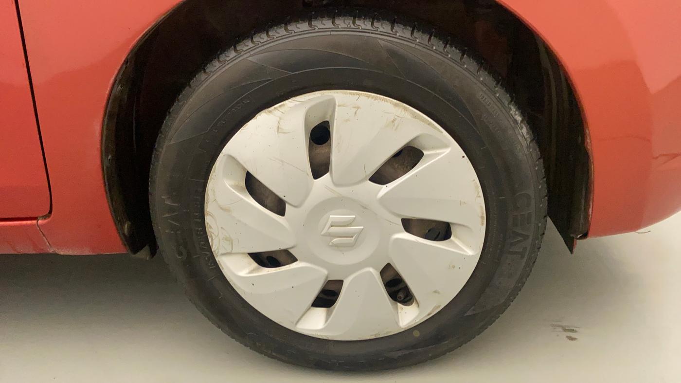 2014 Maruti Celerio VXI AMT, Petrol, Automatic, 98,502 km, Right Front Wheel