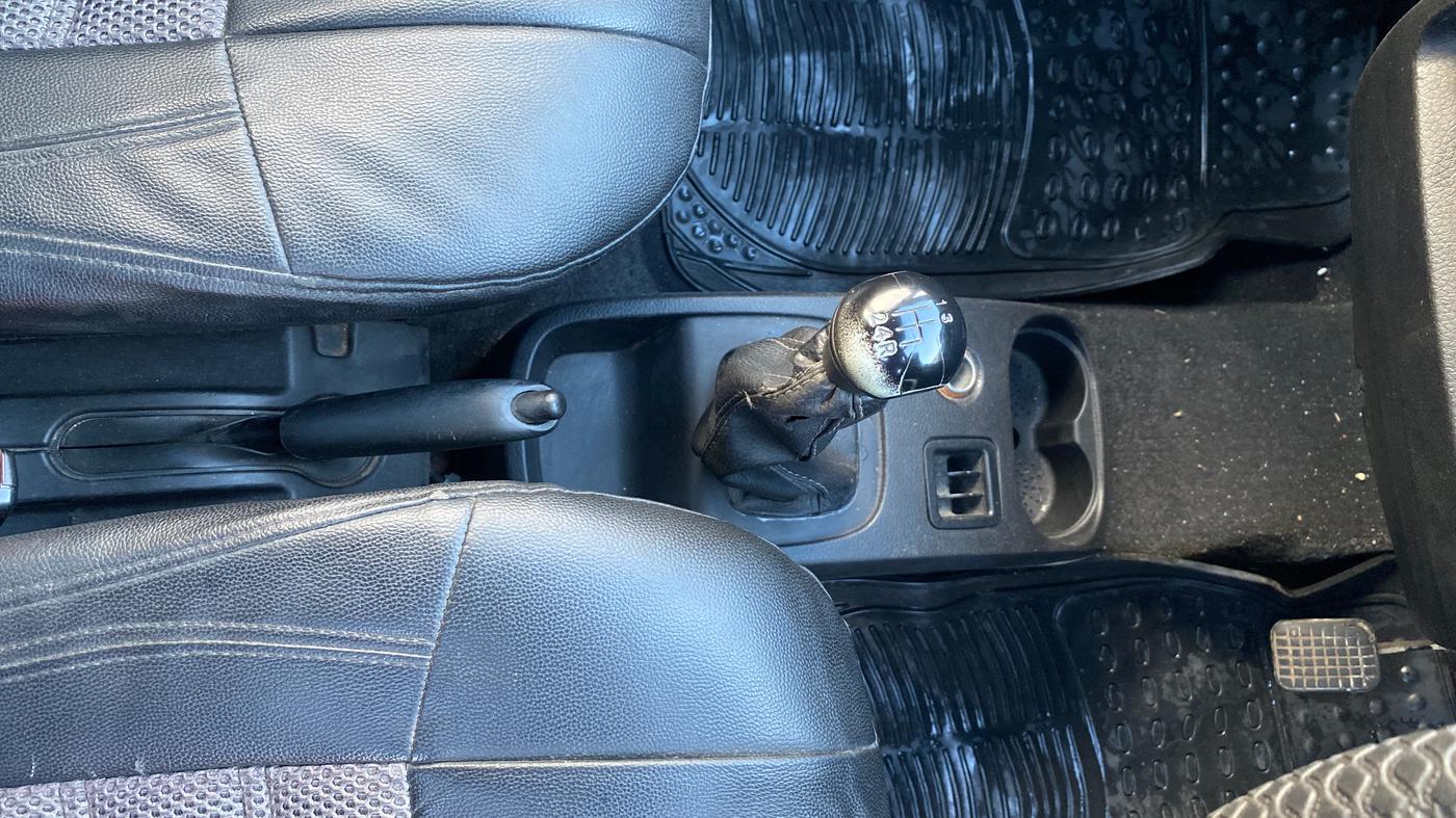 2015 Tata Nano TWIST XM, Petrol, Manual, 76,059 km, Gear Lever