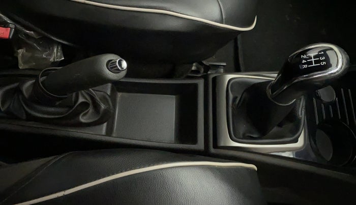 2015 Tata Zest XT PETROL, Petrol, Manual, 30,609 km, Gear Lever