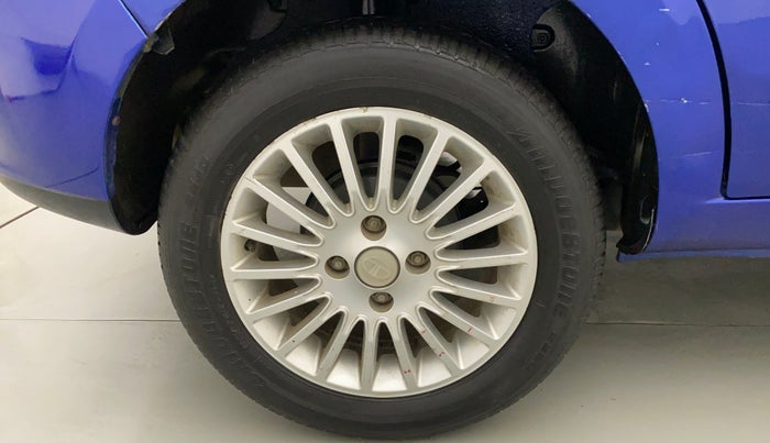 2015 Tata Zest XT PETROL, Petrol, Manual, 30,609 km, Right Rear Wheel
