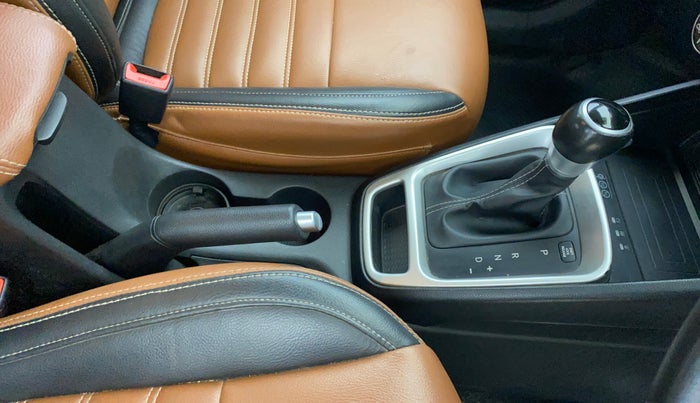 2019 Hyundai VENUE SX PLUS 1.0 TURBO DCT, Petrol, Automatic, 90,375 km, Gear Lever