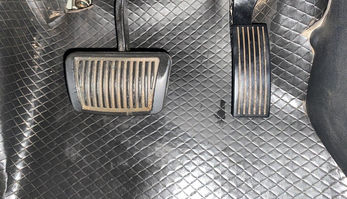 2019 Hyundai VENUE SX PLUS 1.0 TURBO DCT, Petrol, Automatic, 90,375 km, Pedals