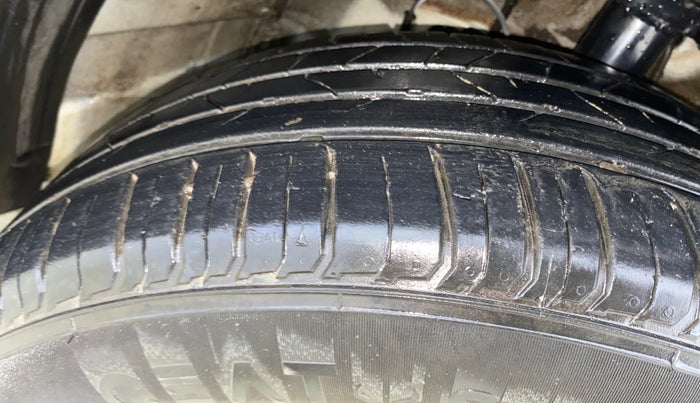 2019 Hyundai VENUE SX PLUS 1.0 TURBO DCT, Petrol, Automatic, 90,375 km, Right Front Tyre Tread