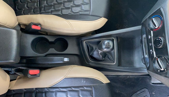 2020 Hyundai Elite i20 SPORTZ PLUS 1.2, Petrol, Manual, 38,720 km, Gear Lever