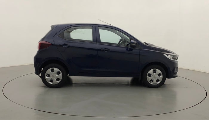 2022 Tata Tiago XT CNG, CNG, Manual, 35,554 km, Right Side