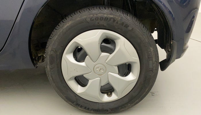 2022 Tata Tiago XT CNG, CNG, Manual, 35,554 km, Left Rear Wheel