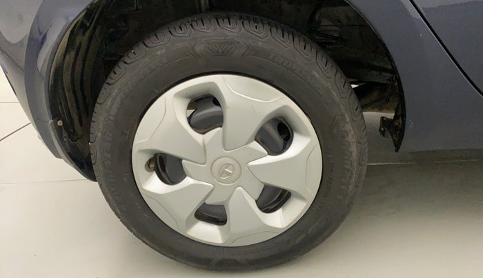 2022 Tata Tiago XT CNG, CNG, Manual, 35,554 km, Right Rear Wheel