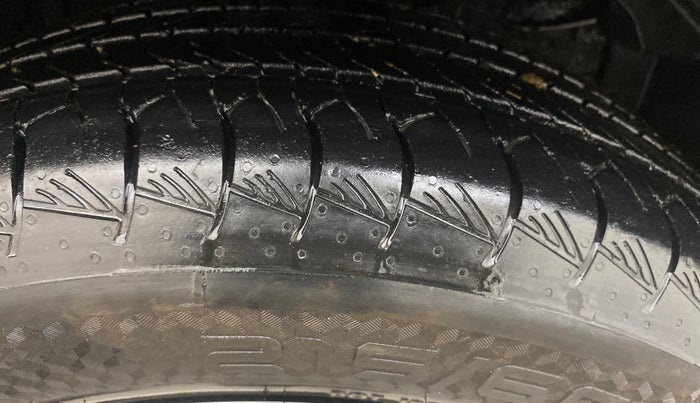 2023 Maruti Grand Vitara ZETA PLUS  HYBRID ECVT, Hybrid, Automatic, 48,890 km, Right Front Tyre Tread