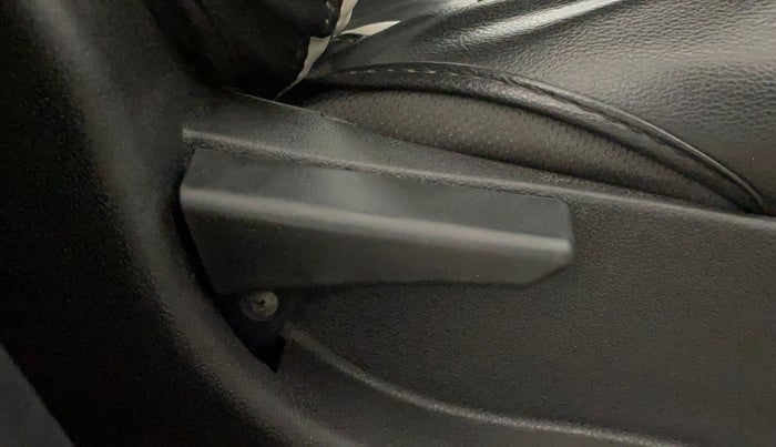 2019 Tata NEXON XMA PETROL, Petrol, Automatic, 90,682 km, Driver Side Adjustment Panel
