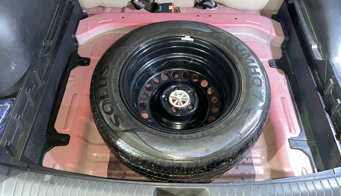 2018 Hyundai Creta SX 1.6 PETROL, Petrol, Manual, 28,444 km, Spare Tyre