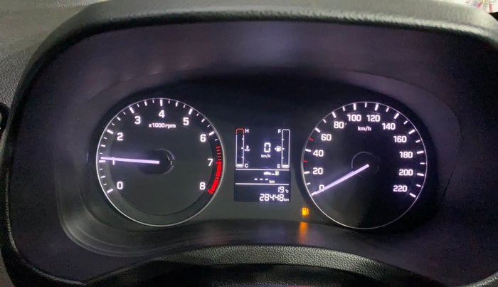 2018 Hyundai Creta SX 1.6 PETROL, Petrol, Manual, 28,444 km, Odometer Image