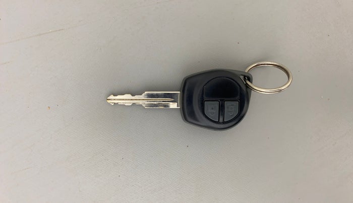 2020 Maruti Alto VXI, Petrol, Manual, 32,675 km, Key Close Up