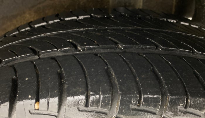 2017 Maruti Celerio ZXI D, Petrol, Manual, 23,170 km, Left Rear Tyre Tread