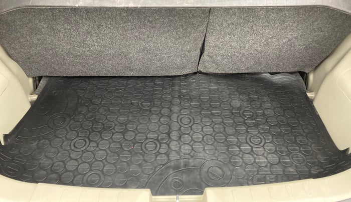 2017 Maruti Celerio ZXI D, Petrol, Manual, 23,170 km, Boot Inside