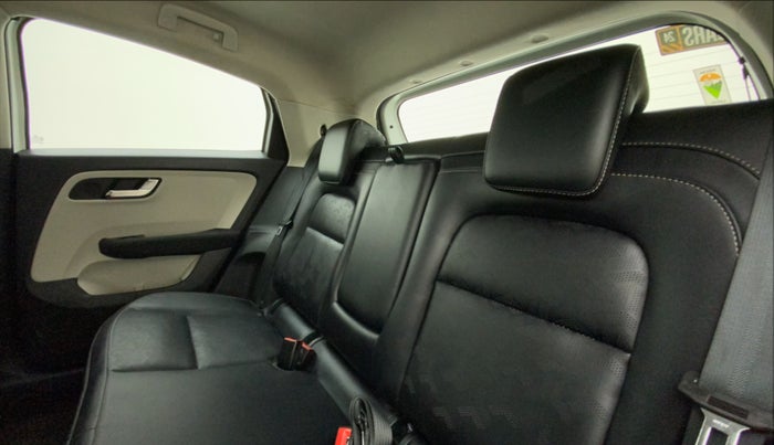 2022 Tata ALTROZ XZA PLUS, Petrol, Automatic, 9,036 km, Right Side Rear Door Cabin