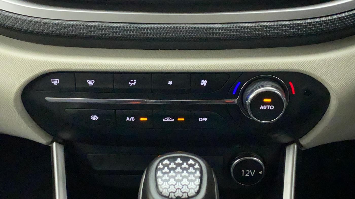 2022 Tata ALTROZ XZA PLUS, Petrol, Automatic, 9,036 km, Automatic Climate Control