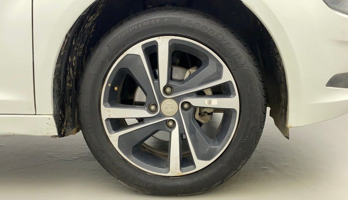 2022 Tata ALTROZ XZA PLUS, Petrol, Automatic, 9,036 km, Right Front Wheel