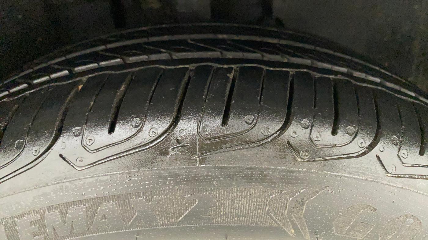 2022 Tata ALTROZ XZA PLUS, Petrol, Automatic, 9,036 km, Right Front Tyre Tread